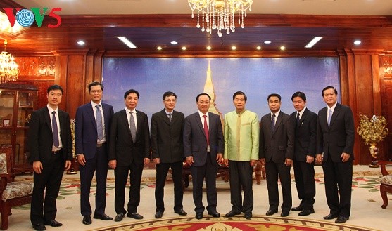 Hanoï et Vientiane renforcent leurs relations de coopération  - ảnh 1